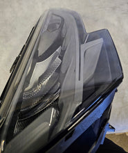 Laden Sie das Bild in den Galerie-Viewer, Frontscheinwerfer Audi A3 8Y0941012 Rechts Scheinwerfer Headlight SCH2095979327vl
