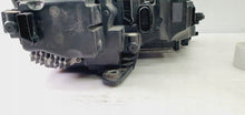 Laden Sie das Bild in den Galerie-Viewer, Frontscheinwerfer Skoda Octavia III 5E1941015D Full LED Rechts oder Links SCH8019807667dq