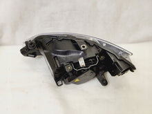 Laden Sie das Bild in den Galerie-Viewer, Frontscheinwerfer Seat Ibiza I 6J1941754K Xenon Rechts Scheinwerfer Headlight