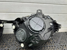 Laden Sie das Bild in den Galerie-Viewer, Frontscheinwerfer Mini F56 F55 740159803 7401597-03 Ein Satz Headlight SCH3080857502ho