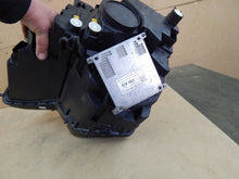 Laden Sie das Bild in den Galerie-Viewer, Frontscheinwerfer Skoda Karoq 57B941016F Rechts Scheinwerfer Headlight SCH1042700299oe