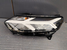 Laden Sie das Bild in den Galerie-Viewer, Frontscheinwerfer Dacia Sandero III Logan 260602561R LED Links Headlight SCH4994807098wz