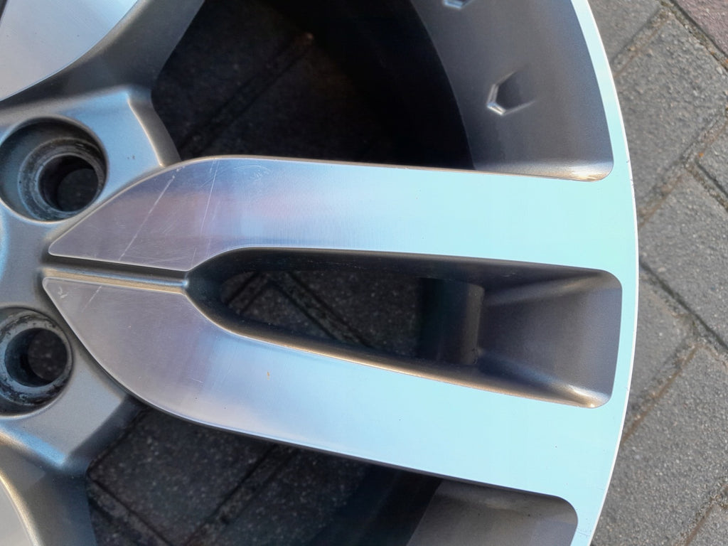 1x Alufelge 20 Zoll 8.5" 5x120 53ET AM8H221007 Land Rover I Rim Wheel FEL8242515460oi