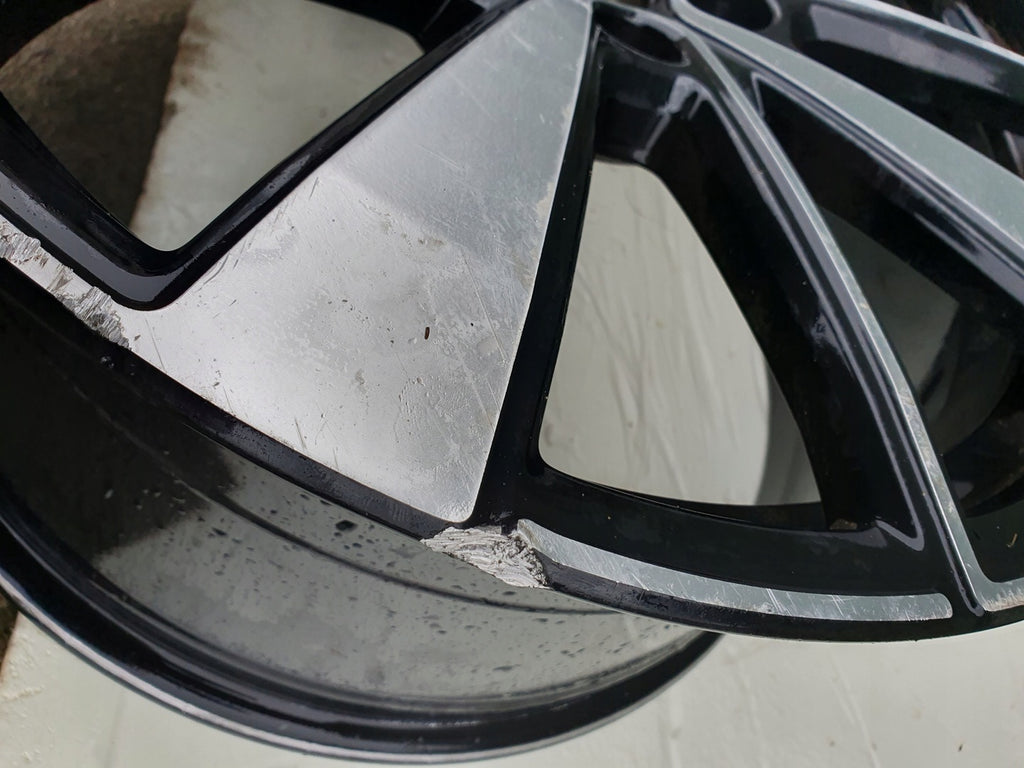 1x Alufelge 19 Zoll 9.0" 5x108 53ET Glanz Schwarz 32134523 Polestar 2 1