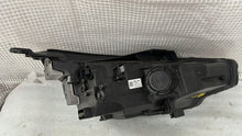 Laden Sie das Bild in den Galerie-Viewer, Frontscheinwerfer Hyundai I30 G4921-13010 Full LED Links Scheinwerfer Headlight SCH3151184179kr