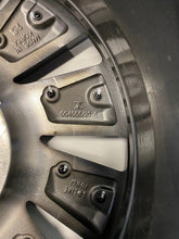 Load image into Gallery viewer, 1x Alufelge 16 Zoll 6.5&quot; 5x114.3 50ET 52910-67700 Hyundai Rim Wheel