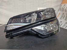 Laden Sie das Bild in den Galerie-Viewer, Frontscheinwerfer Skoda Karoq 57B941015 Links Scheinwerfer Headlight SCH5432876045wq