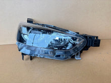 Laden Sie das Bild in den Galerie-Viewer, Frontscheinwerfer Mazda Cx3 Cx-3 D10E-51030 Rechts Scheinwerfer Headlight