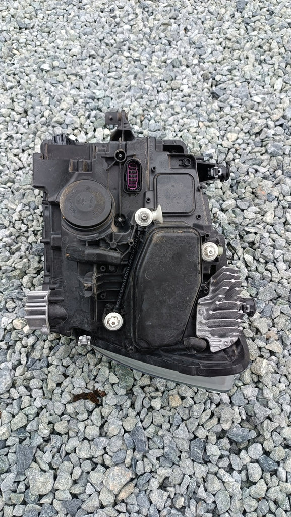 Frontscheinwerfer VW Crafter 7C1941036C Rechts Scheinwerfer Headlight SCH9329708206jz