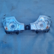 Load image into Gallery viewer, Frontscheinwerfer Mercedes-Benz A9618205339 A9618205239 LED Rechts oder Links