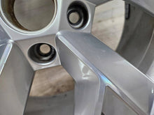 Load image into Gallery viewer, 1x Alufelge 19 Zoll 565601025F Skoda Kodiaq Rim Wheel FEL7235819602vr