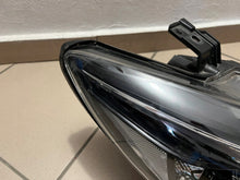 Load image into Gallery viewer, Frontscheinwerfer Mazda 6 LED Rechts Scheinwerfer Headlight SCH2180868122oc