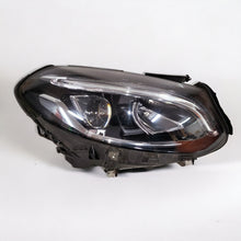 Laden Sie das Bild in den Galerie-Viewer, Frontscheinwerfer Mercedes-Benz W246 A2469067001 FULL LED Rechts oder Links