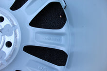 Load image into Gallery viewer, 1x Alufelge 17 Zoll 7.0" 5x108 50ET Glanz Silber AM5J-1007-FB Ford C-Max FEL6731089509hv
