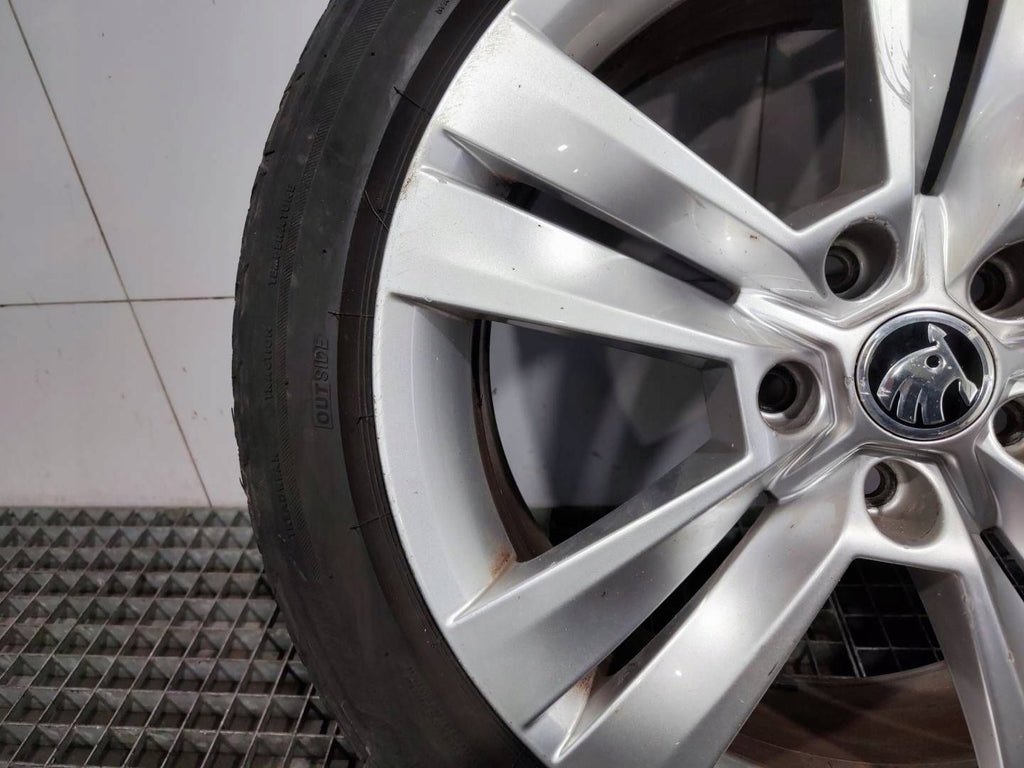 1x Alufelge 18 Zoll 7.0" 5x112 57A601025E Skoda Karoq Rim Wheel FEL6981137150dh