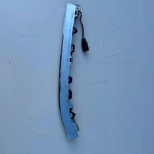 Laden Sie das Bild in den Galerie-Viewer, Frontscheinwerfer VW T-Roc QBB16846 Vorderseite Scheinwerfer Headlight SCH5223555623is