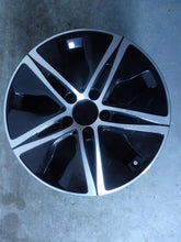 Load image into Gallery viewer, 1x Alufelge 17 Zoll 7.0&quot; 5x112 48,5ET A2054019000 Mercedes-Benz W205 Rim Wheel