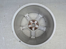 Load image into Gallery viewer, 1x Alufelge 17 Zoll 7.5" 5x112 43ET Glanz Silber 8V0601025S Audi A3 Rim Wheel FEL4964688947ms