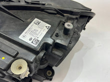 Laden Sie das Bild in den Galerie-Viewer, Frontscheinwerfer Mercedes-Benz Cla A1189067001 Full LED Rechts Headlight SCH4901507463lp