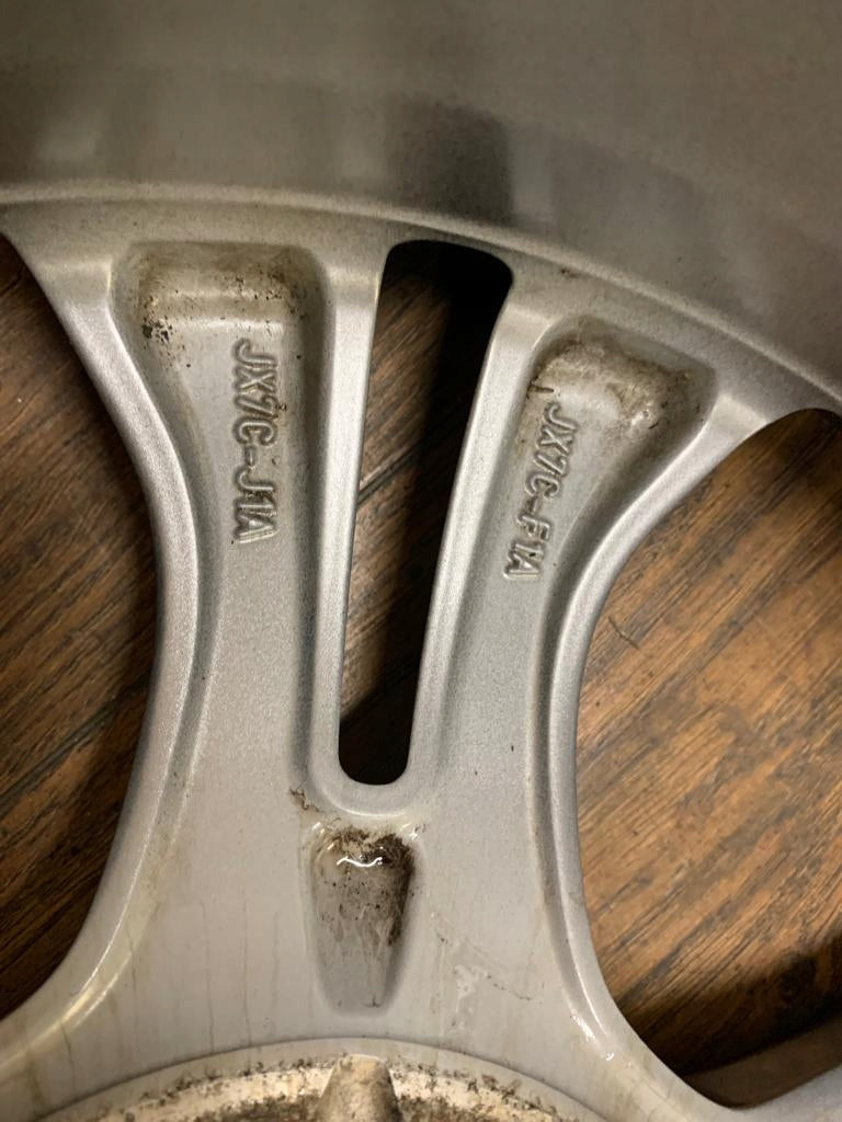 1x Alufelge 17 Zoll 7.0" 5x108 50ET JX7C-F1A Ford Focus Rim Wheel