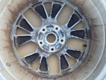 Load image into Gallery viewer, 1x Alufelge 17 Zoll 7.0" 5x114.3 35ET Glanz Silber 403009172R Renault Captur Ii FEL4197902274jd