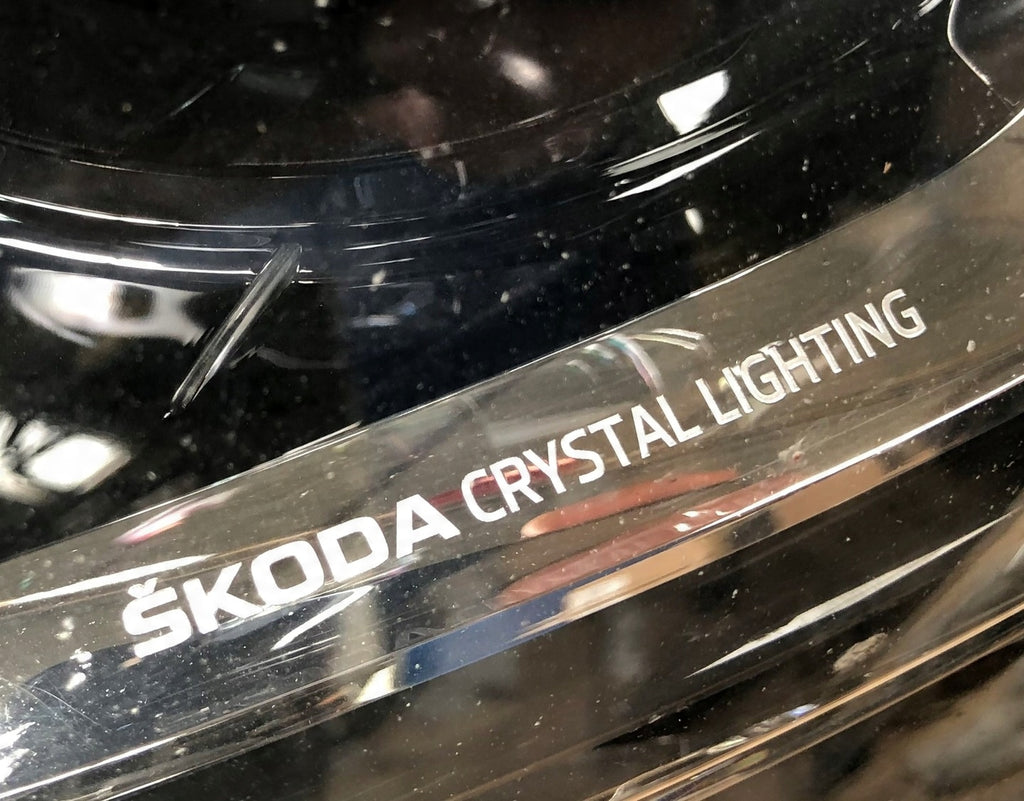 Frontscheinwerfer Skoda Superb III 3V1941015D Full LED Links Headlight