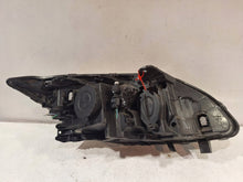 Laden Sie das Bild in den Galerie-Viewer, Frontscheinwerfer Renault Laguna III 26060003R Links Scheinwerfer Headlight SCH4157131537ej
