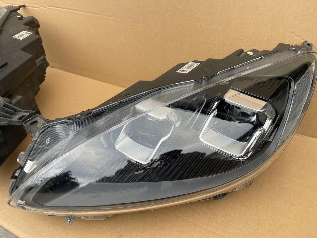 Frontscheinwerfer Ford Kuga LV4B-13E016-AP Ein Stück (Rechts oder Links) SCH5395558589an