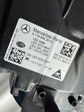 Laden Sie das Bild in den Galerie-Viewer, Frontscheinwerfer Mercedes-Benz Cla A1189062600 Full LED Rechts Headlight SCH2714212487uh