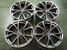 Laden Sie das Bild in den Galerie-Viewer, 4x Alufelge 17 Zoll 7.5" 5x112 30ET Glanz Grau 6883518 BMW 4 Rim Wheel FEL5646150647dr
