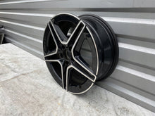 Load image into Gallery viewer, 1x Alufelge 18 Zoll 7.5&quot; 5x112 49ET Glanz Grau A1774011500 Mercedes-Benz