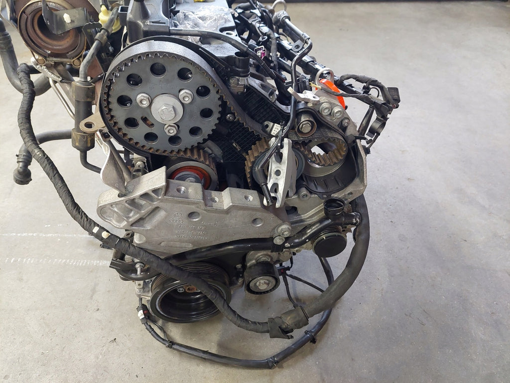 Motor VW Golf Polo CAYA CAYC 1.6 TDI 85TKm 2008 Diesel Engine Unkomplett