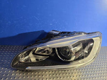 Load image into Gallery viewer, Frontscheinwerfer Volvo S60 V60 31420261 Xenon Links Scheinwerfer Headlight SCH5783315800ra