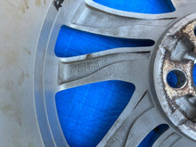 Load image into Gallery viewer, 1x Alufelge 20 Zoll 8.5" 5x120 HY32-1007-EA Land Rover Rim Wheel FEL4194141088wr