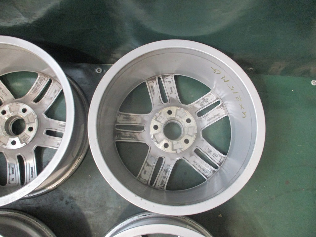 4x Alufelge 17 Zoll 7.0" 5x112 42ET Glanz Silber 8W0601025 Audi Rim Wheel FEL9050018227mr