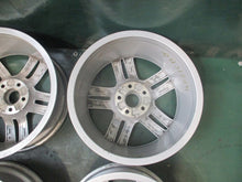 Laden Sie das Bild in den Galerie-Viewer, 4x Alufelge 17 Zoll 7.0" 5x112 42ET Glanz Silber 8W0601025 Audi Rim Wheel FEL9050018227mr