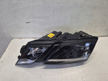 Laden Sie das Bild in den Galerie-Viewer, Frontscheinwerfer Skoda Octavia III 5E1941015D Links Scheinwerfer Headlight SCH5119696100ra