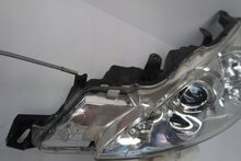 Load image into Gallery viewer, Frontscheinwerfer Citroën C Crosser 4007 6206G6 Ein Stück (Rechts oder Links)