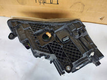 Laden Sie das Bild in den Galerie-Viewer, Frontscheinwerfer Skoda Superb 3V1941015B 1ZS01193925 LED Links Headlight SCH4366303136ko