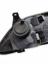 Laden Sie das Bild in den Galerie-Viewer, Frontscheinwerfer Toyota Corolla 89009215 FALSE Scheinwerfer Headlight SCH9743228095mv
