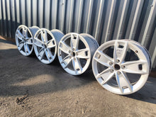 Laden Sie das Bild in den Galerie-Viewer, 1x Alufelge 17 Zoll 7.5" 5x112 56ET 8P0601025BL Audi A4 A3 Rim Wheel FEL1079184258kj