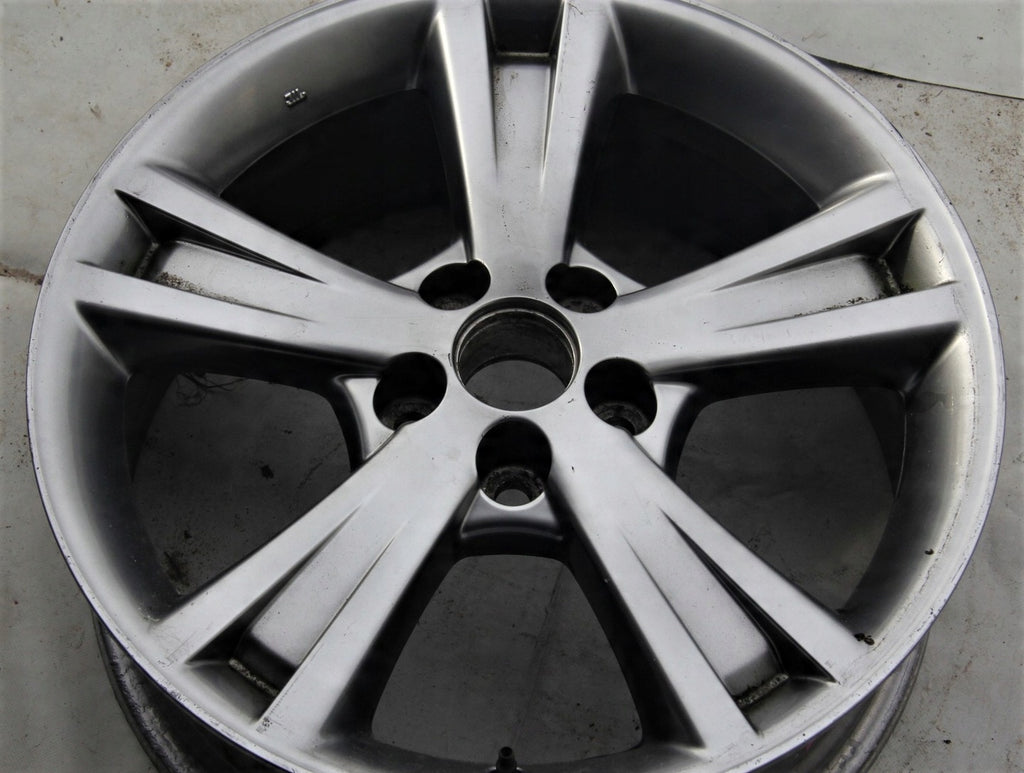 1x Alufelge 18 Zoll 8.0" 5x114.3 35ET Glanz Silber Lexus Rx Ii Rim Wheel