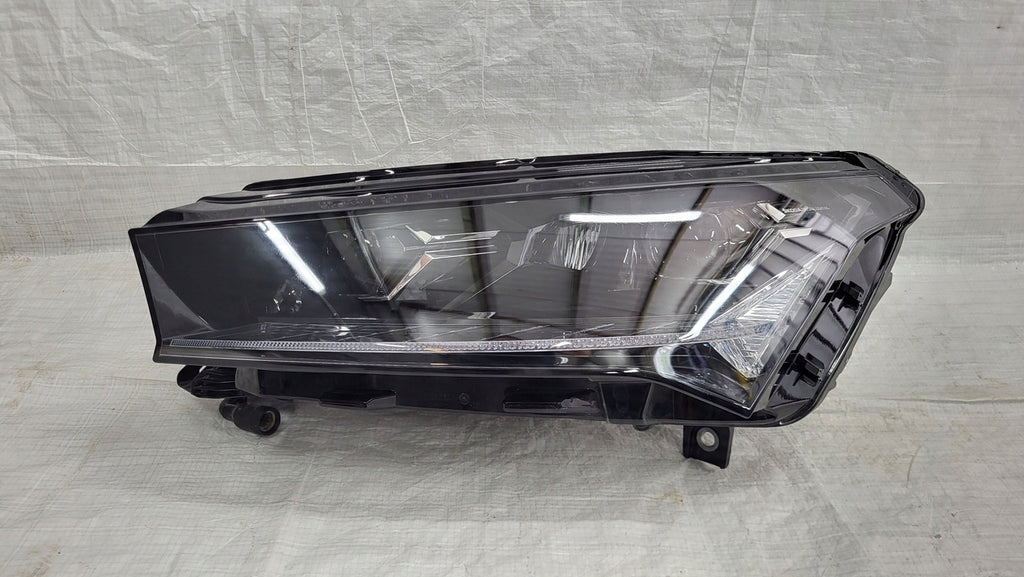 Frontscheinwerfer Skoda Enyaq 5LB941015A-KUD LED Links Scheinwerfer Headlight
