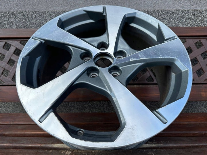 1x Alufelge 18 Zoll 5x112 8V0601025DB Audi A3 Rim Wheel FEL6613267294uj