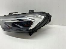 Laden Sie das Bild in den Galerie-Viewer, Frontscheinwerfer Audi A1 82A941033D LED Links Scheinwerfer Headlight