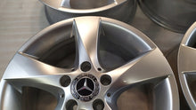 Laden Sie das Bild in den Galerie-Viewer, 4x Alufelge 17 Zoll 7.0" 5x112 51ET A4474012200 Mercedes-Benz V-Class V Class FEL4221859350dz