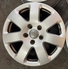 Load image into Gallery viewer, 4x Alufelge 18 Zoll 8.0&quot; 5x130 56ET Glanz Silber 4L0601025A Audi Rim Wheel