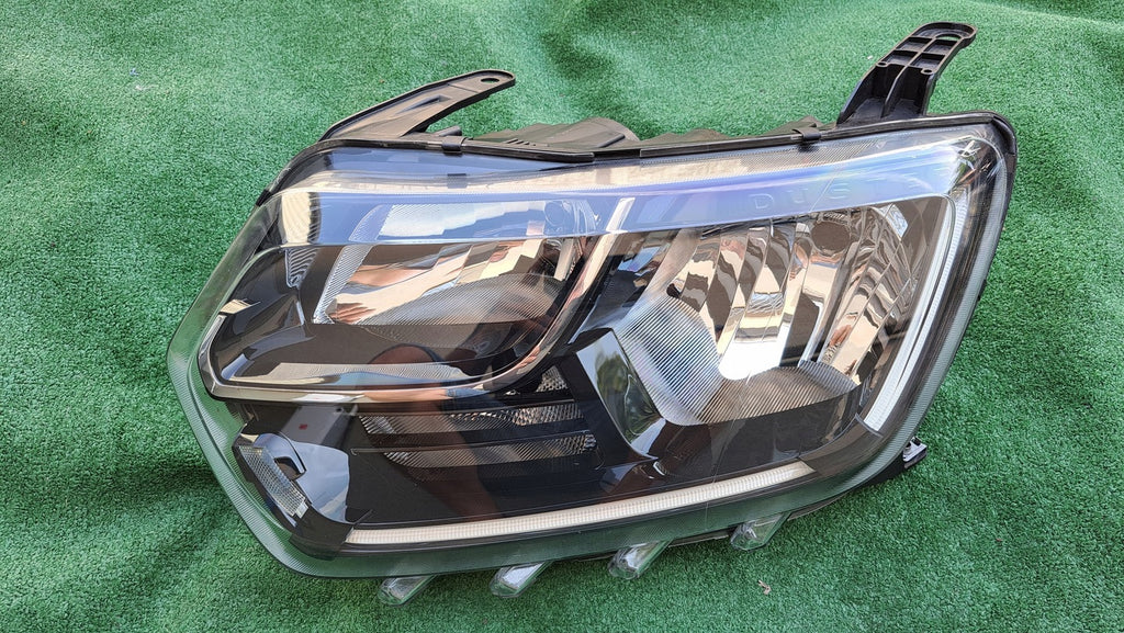 Frontscheinwerfer Dacia Duster 260609367R LED Links Scheinwerfer Headlight