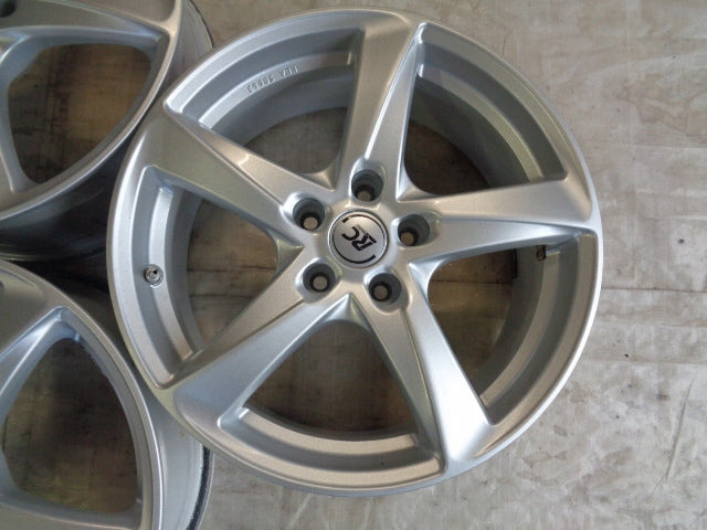 4x Alufelge 18 Zoll 7.5" 5x114.3 45ET Glanz Silber Suzuki I 4 Rim Wheel FEL6799064147tx