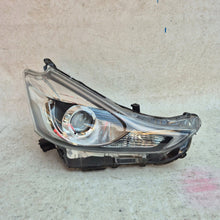 Load image into Gallery viewer, Frontscheinwerfer Toyota Prius Plus Rechts Scheinwerfer Headlight SCH6783469926qe